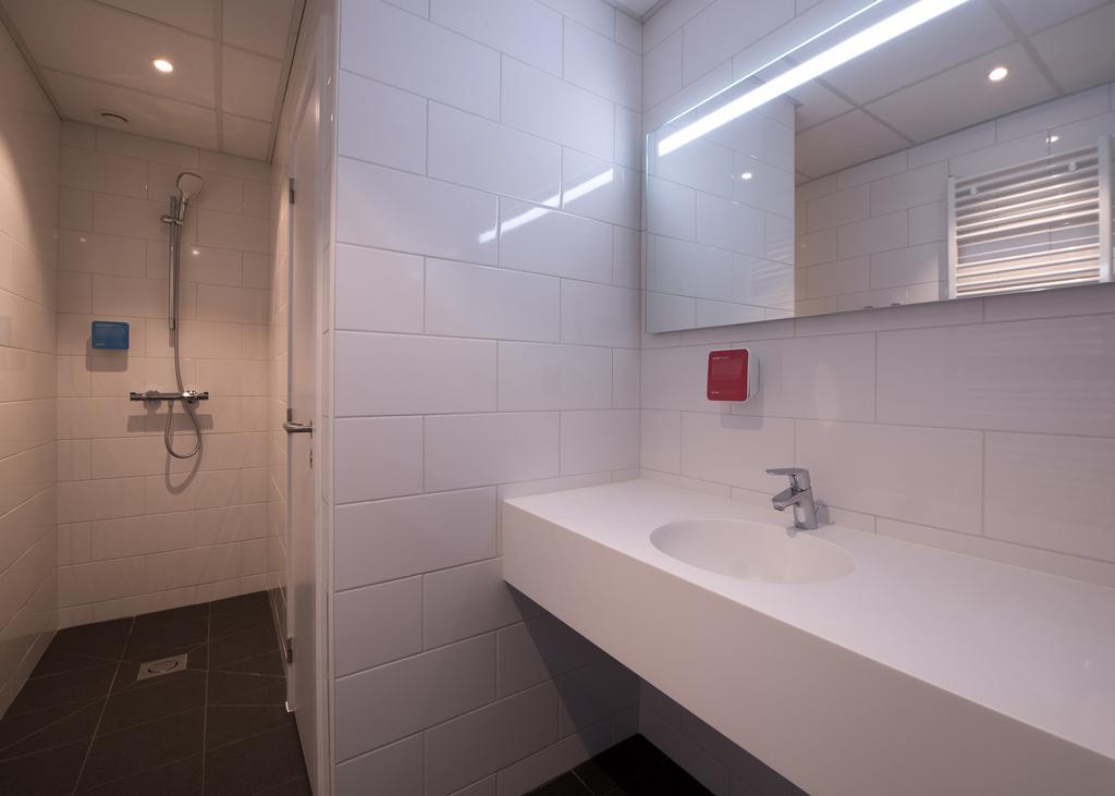 Auberge Des 3 Fontaines Auderghem Экстерьер фото